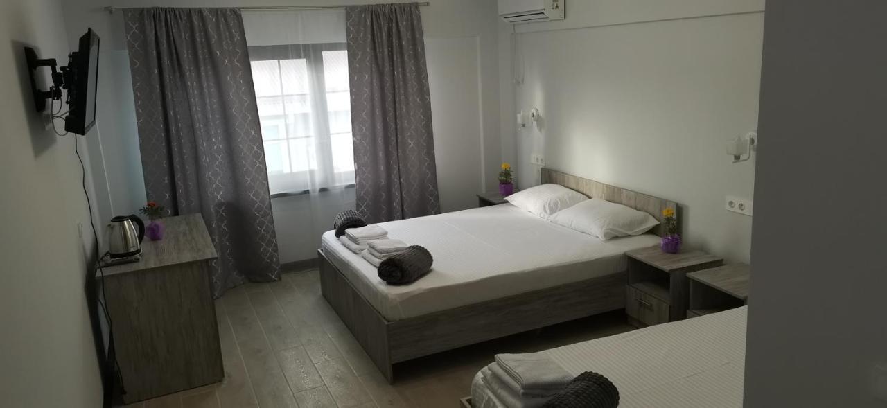 Hotel Гостевой Дом Атакар Gagra Exterior foto